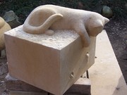 Katzenskulptur
